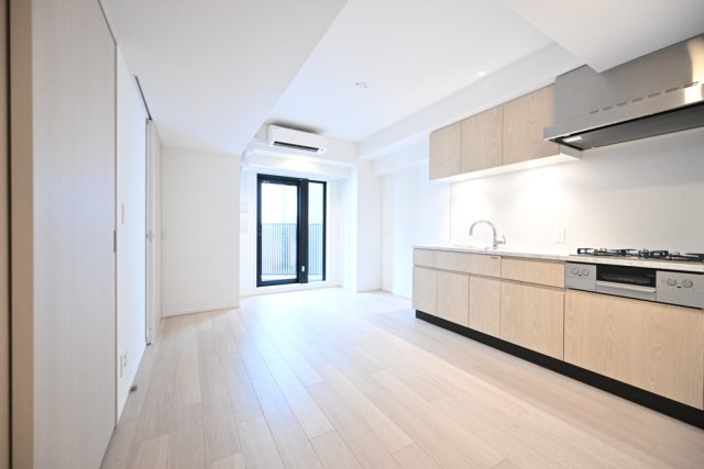 サンウッドフラッツ新宿四谷三丁目2階 リビング