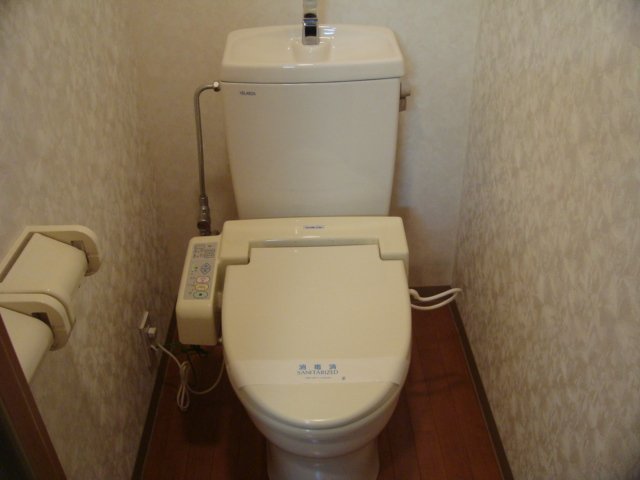 新道ハイツ シャワー付トイレ