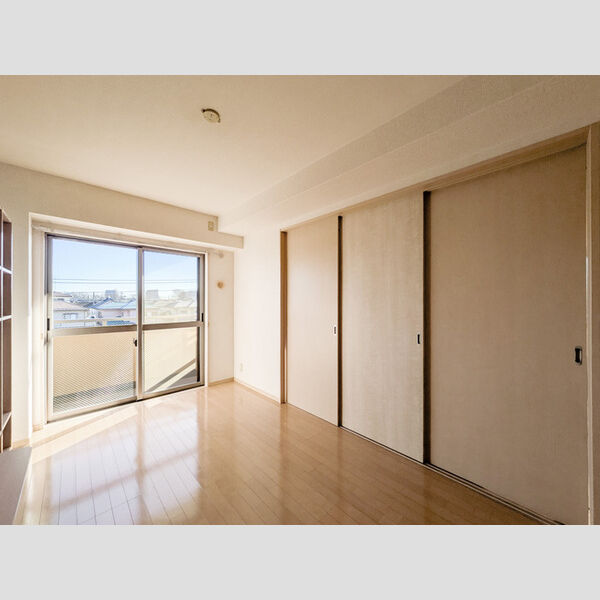 スタースクウェア301号室 洋室