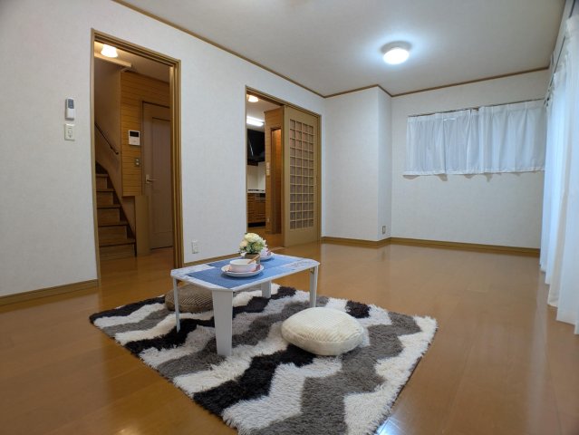 春風とひなたのパーチェ 日当たり良好なリビング