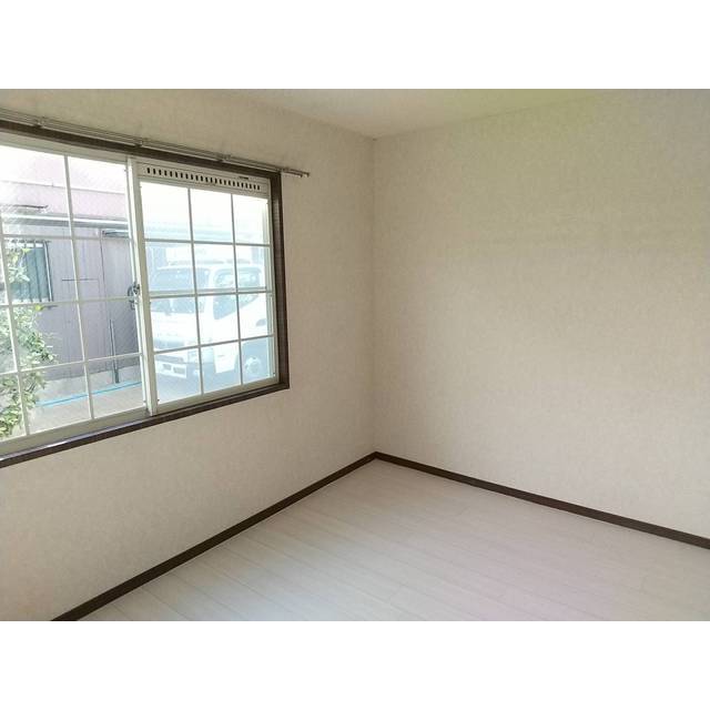 キャプテンズパレス101号室 リビング