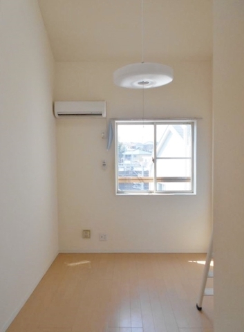 リヴィエールランド　オランジュ1階 内観