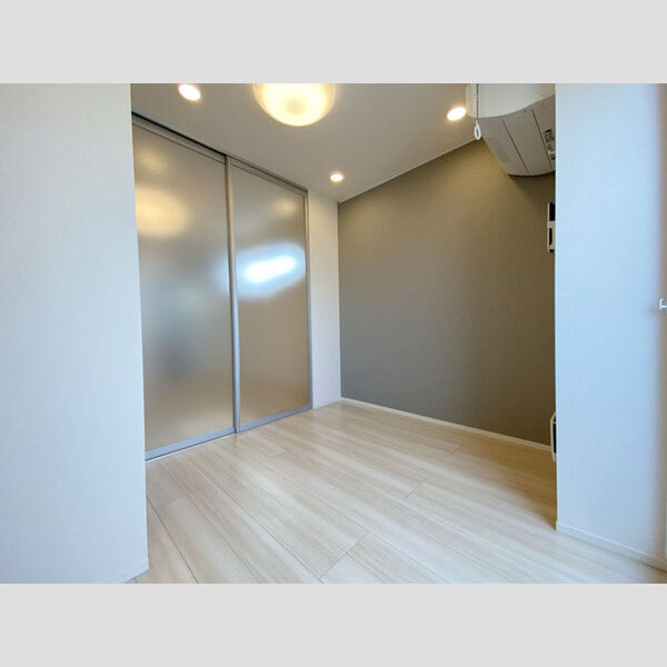 ルリアン船橋305号室 305号室洋室