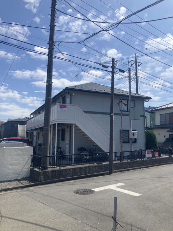 サマックスパインヴィレッジD棟の外観画像