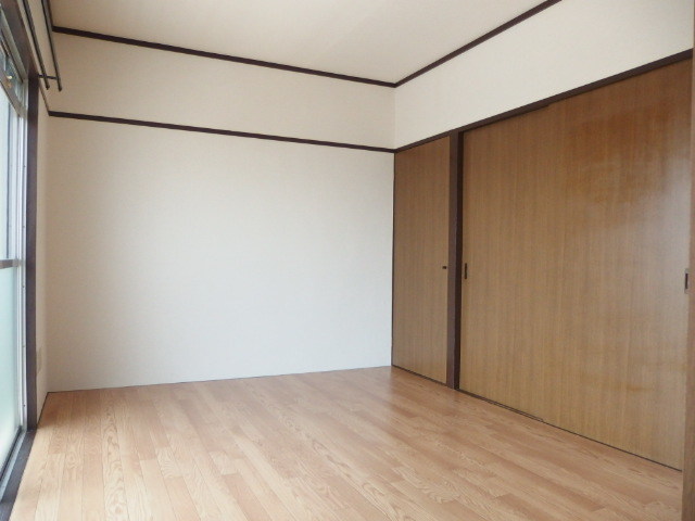 B304号室