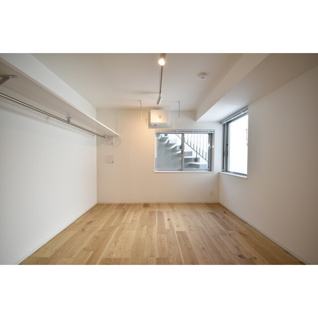 グランパセオ代々木上原B103号室 内観