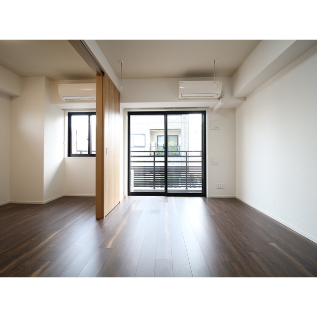 プレール・ドゥーク浅草Ⅳ LDK約10.2帖