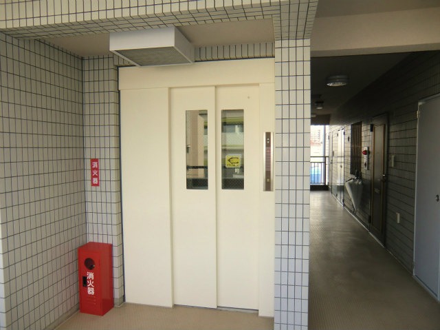 ドミシル池袋1階 疲れた日もエレベーターでお部屋まですぐに行けます