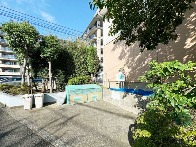 サンベルテ戸塚2階 部屋その他