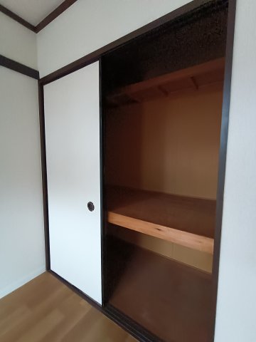 コーポ三晃Ａ0101号室 収納