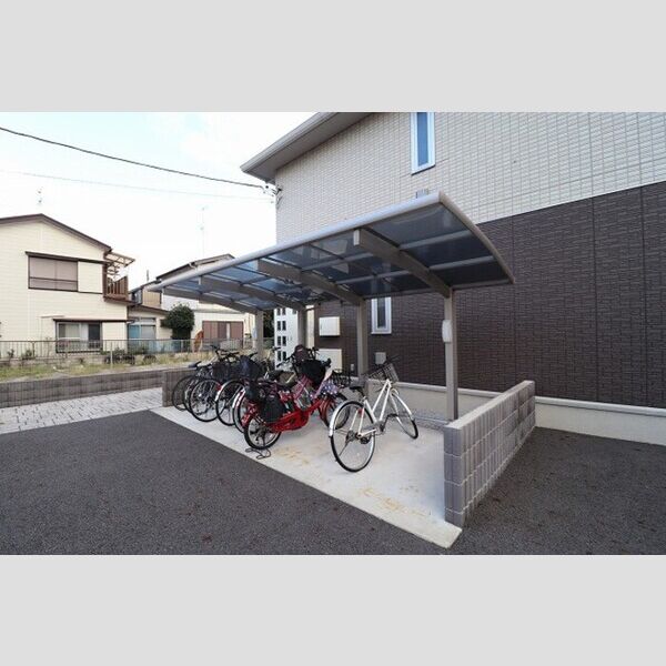 ボヌール 駐輪場