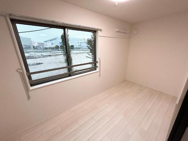 グラン　ジャルダン203号室 洋室