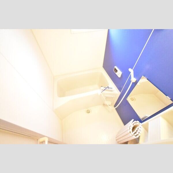 カサ　フェンテB バス