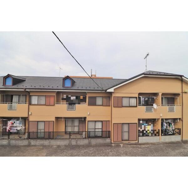 ウイスラービレッヂB 外観