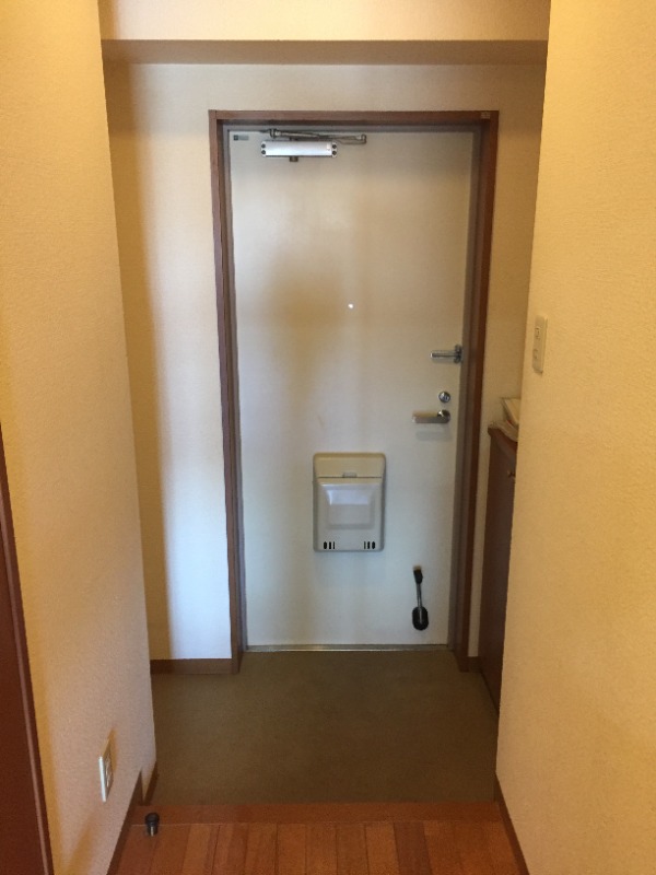 ヴォーンバール日吉3階 玄関