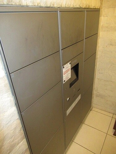 カテリーナ代々木プレイス2階 宅配ボックス　※2021年6月撮影