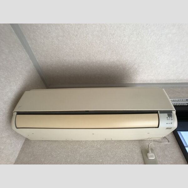 吉川タウンハウス　Ⅱ101号室 エアコン