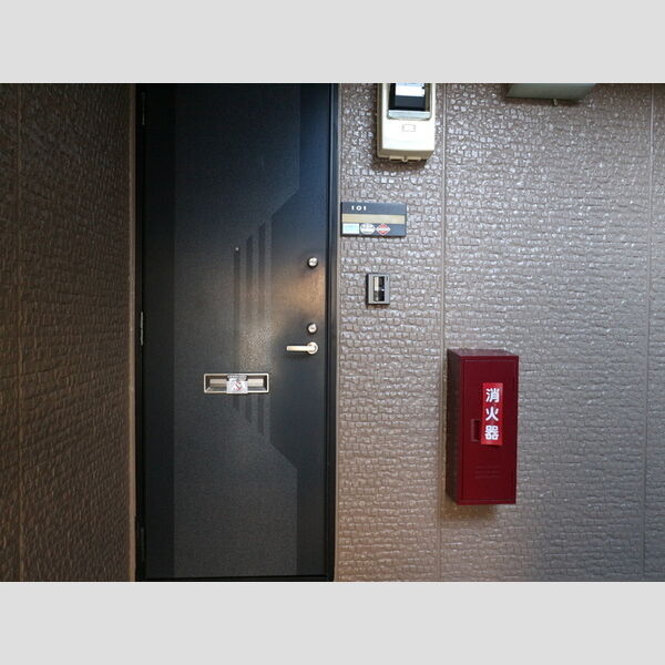 ハイカムール東橋本 玄関