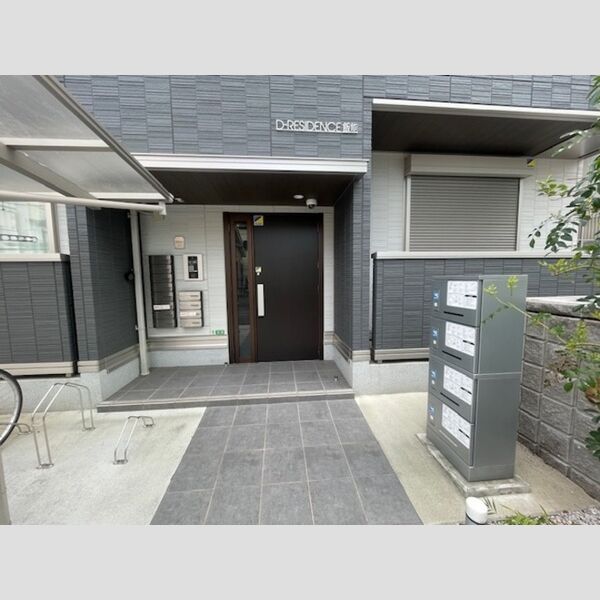 D-RESIDENCE飯能 エントランス