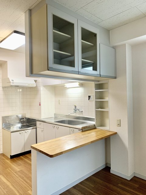 ルミエール旭ヶ丘 キッチン