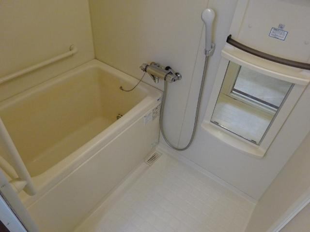 ルミナス成城301号室 バス（イメージ）