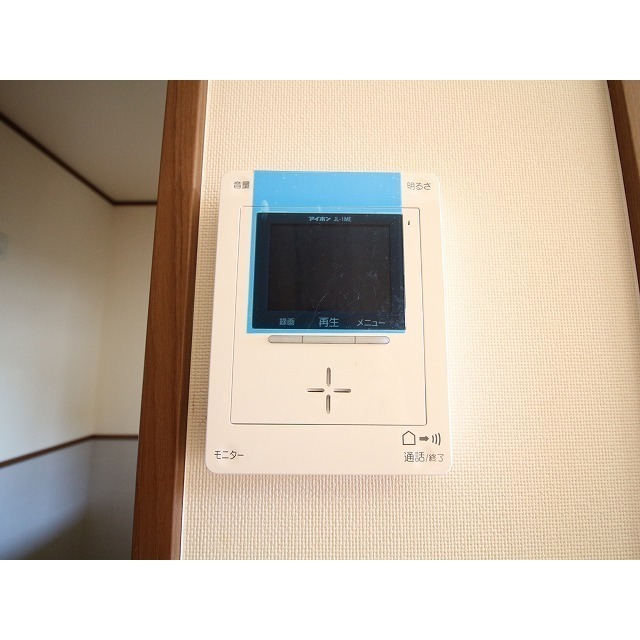 Forest緑が丘203号室 モニター付きインターホン