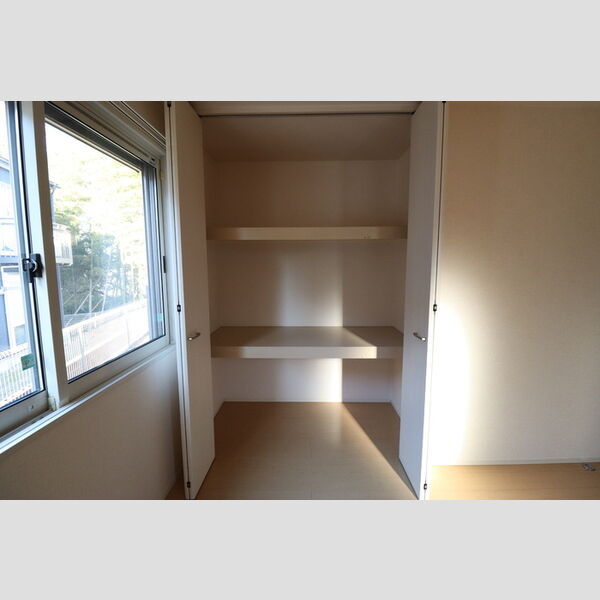 ビューテラス 物入