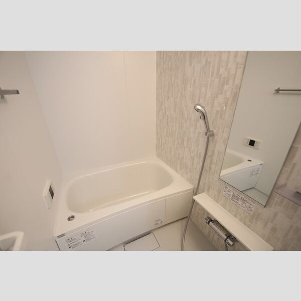 セレスティア六町 バス