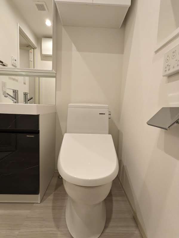 グランパセオ日本橋イースト501号室 トイレ