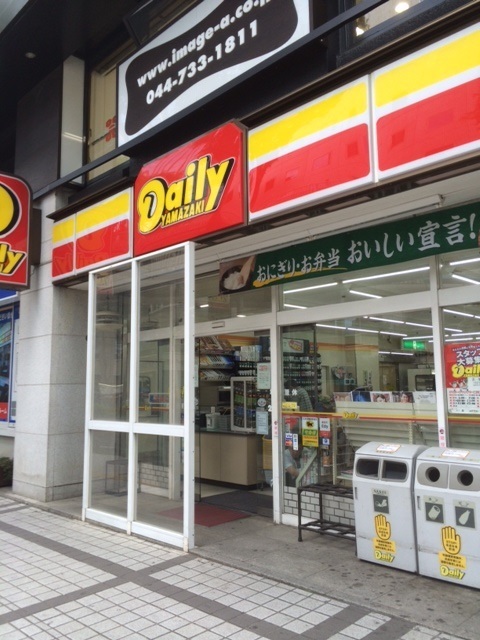 ガーラ武蔵小杉5階 【コンビニエンスストア】デイリーヤマザキまで270ｍ