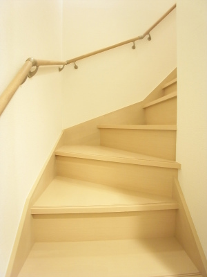 リブリ・柏尾 玄関