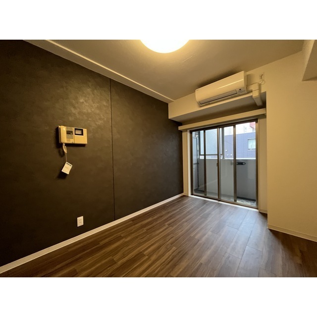 レジデンス横濱関内0501号室 同建物別部屋の参考画像