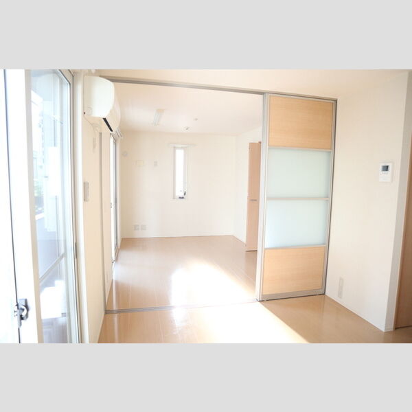 Residenz 北園101号室 洋室