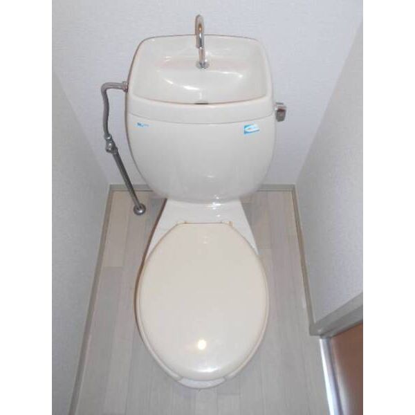 シャトルさつき トイレ