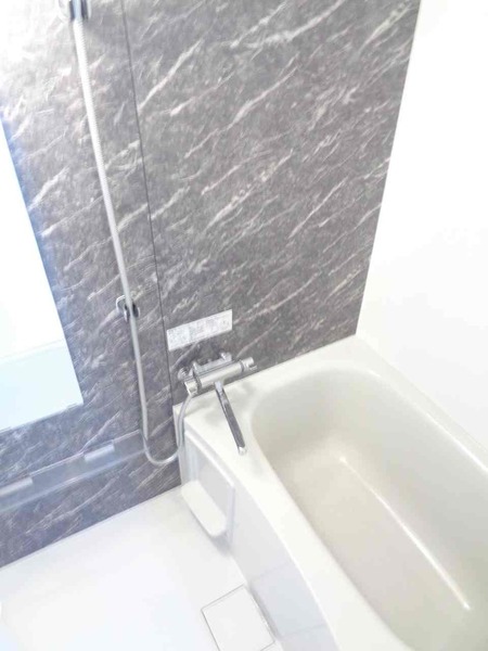 ラフィスタ横浜黄金町405号室 お風呂