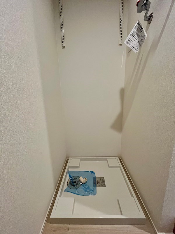 レジディア赤坂1階 洗濯機置場