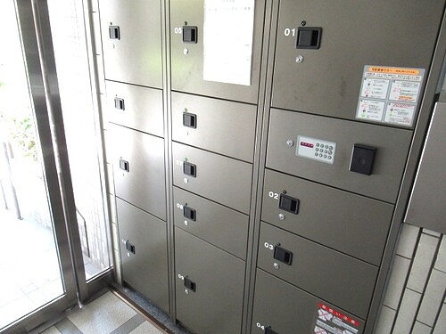 ライオンズプラザ日暮里 宅配ＢＯＸ　※前回募集時2025年4月撮影