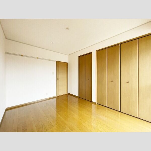 ラ・プレジオ103号室 洋室6帖