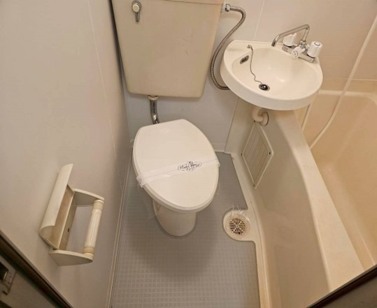 カスティル三園3階 トイレ