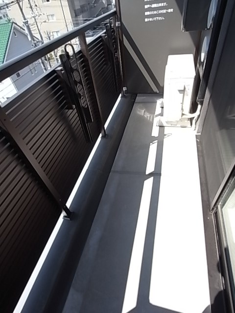 レジデンス・ラフィネ3階 バルコニー