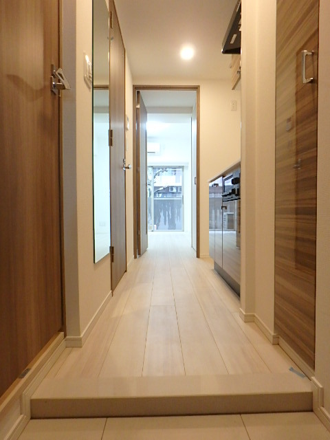 ガーラ横濱関内グランドステージ5階 ゆったりとした玄関です