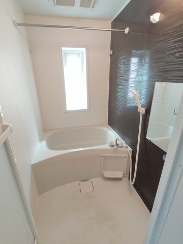 ヴィゴーレ５　Ａ棟0201号室 お風呂