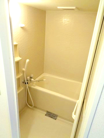 シャトー秋葉町0202号室 お風呂