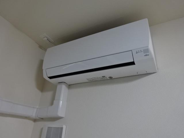 湘南エクセレントⅢ205号室 エアコン