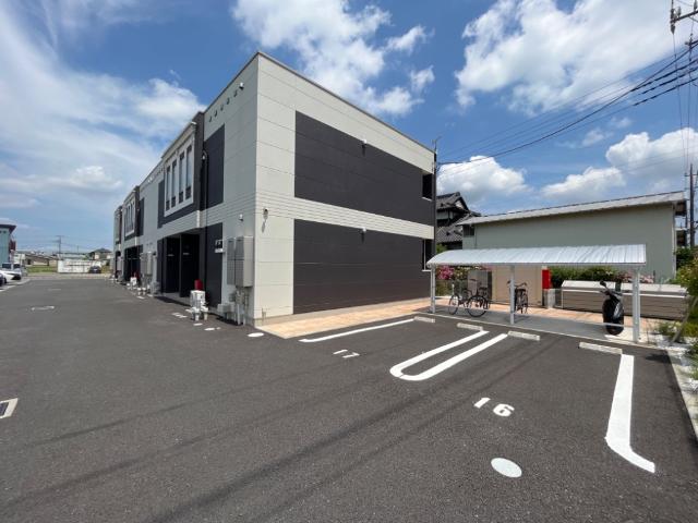 ベルコルザ 外観写真（昼）