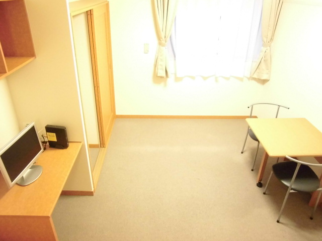 レオパレスプロシード３ リビング