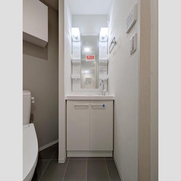 Alivis船橋East.WestEast0607号室 洗面