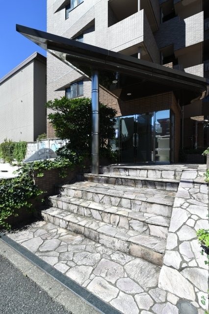 パークウェル下北沢5階 エントランス