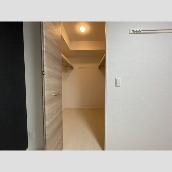 ブリランテ　B301号室 同建物別部屋の参考画像