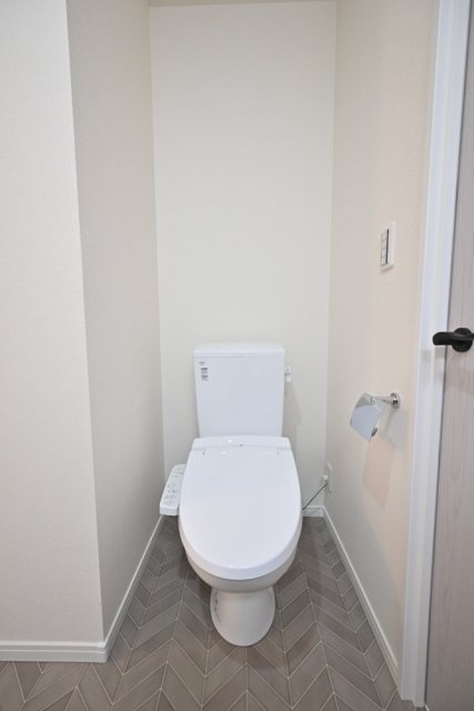 フォレスト西新井1階 トイレ